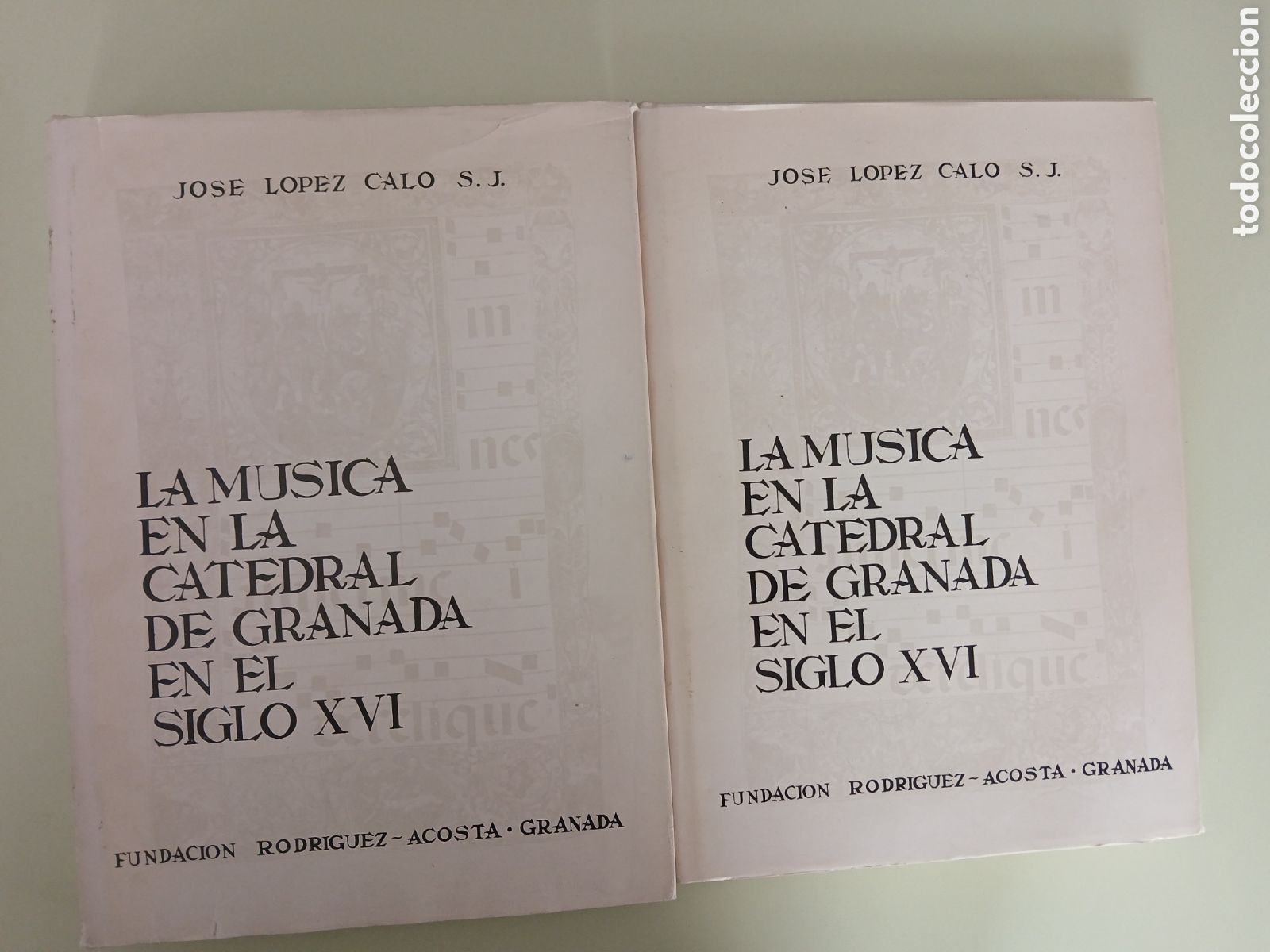 Libros de segunda mano: La M&uacute;sica en la Catedral de Granada en el Siglo XVI. Jos&eacute; L&oacute;pez Calo. 2 Vol. Completa.