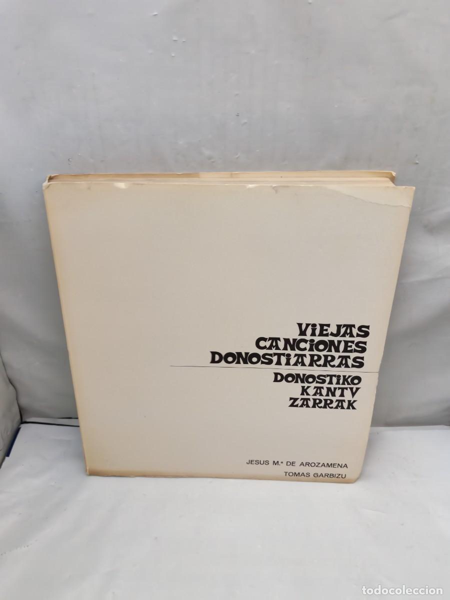 Livros em segunda m&atilde;o: Viejas Canciones Donostiarras / Donostiko Kantu Zarrak (Primera edici&oacute;n, sin sobrecubierta)