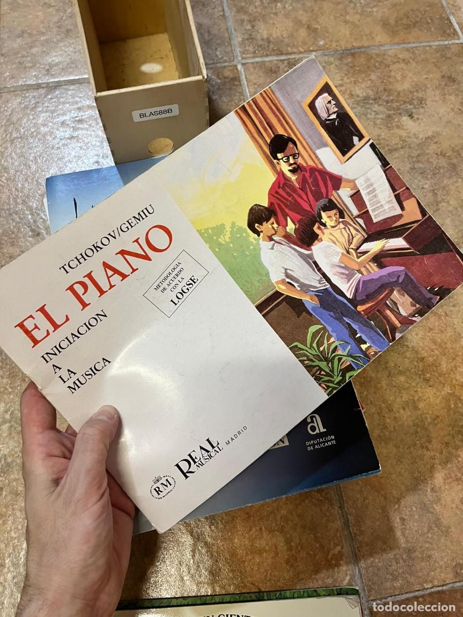 Libros de segunda mano: BLAS88B-005 &ndash; El Piano. Iniciaci&oacute;n a la m&uacute;sica &ndash; Tchokov/Gemiu.