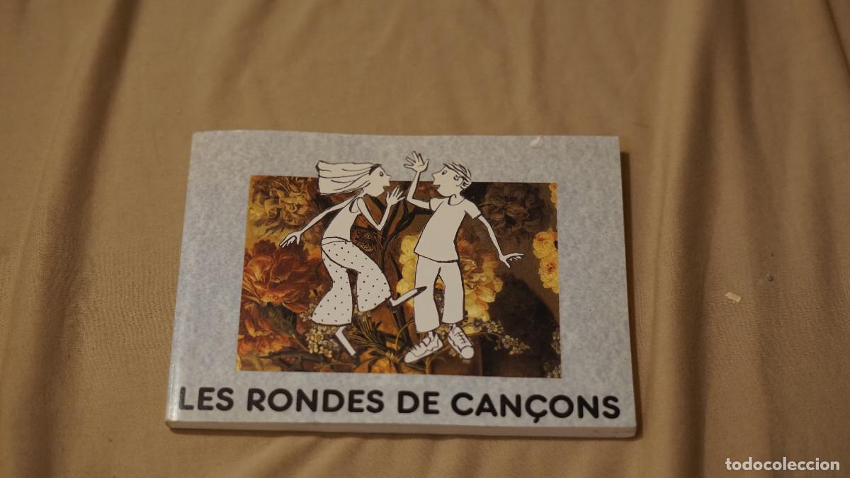 Libros de segunda mano: Les rondes de can&ccedil;ons - Dinsic 2004 - Foto 1