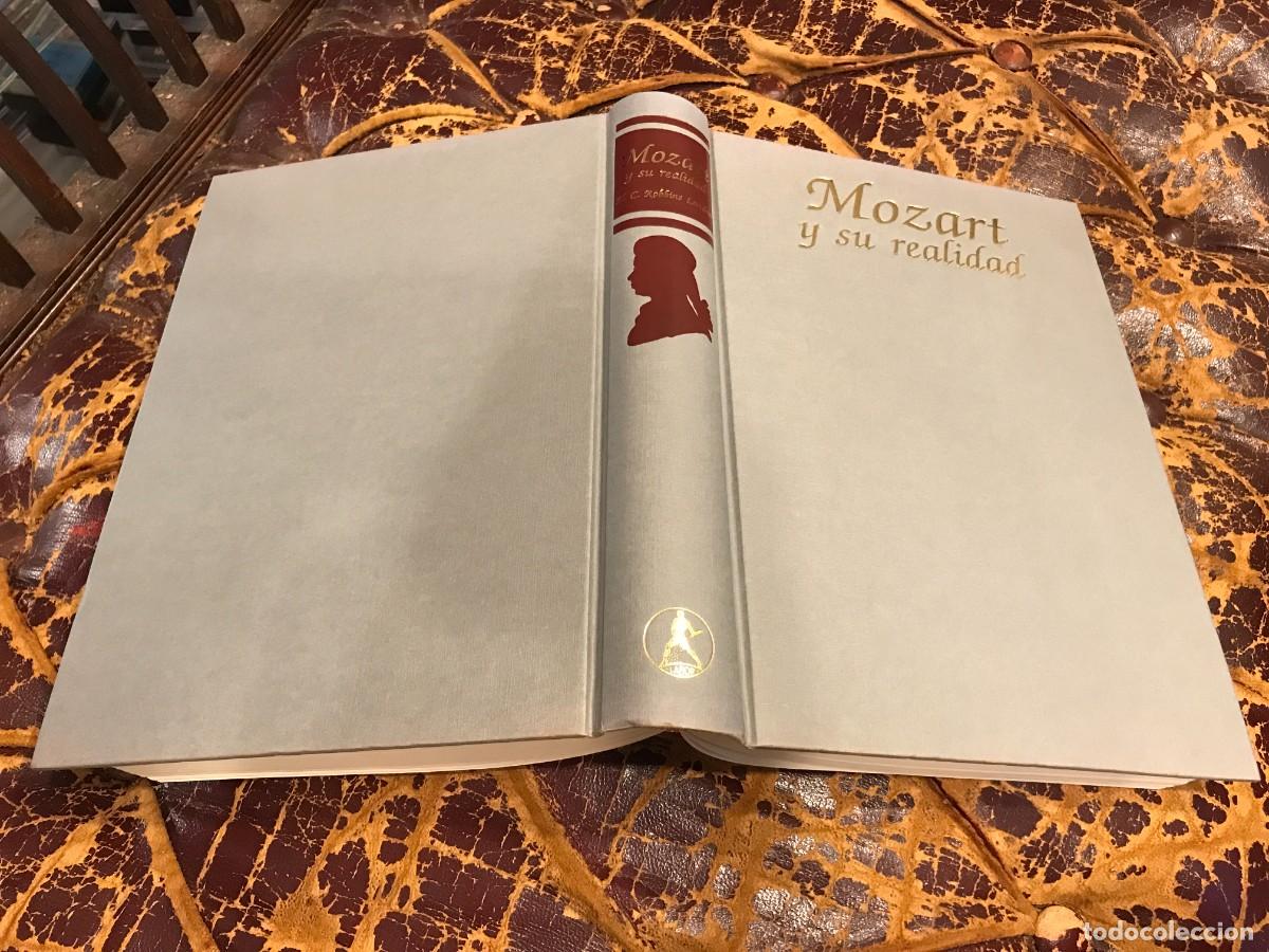 Libros de segunda mano: ROBBINS LANDON. MOZART Y SU REALIDAD. GU&Iacute;A PARA LA COMPRENSI&Oacute;N DE SU VIDA Y SU M&Uacute;SICA. 1991