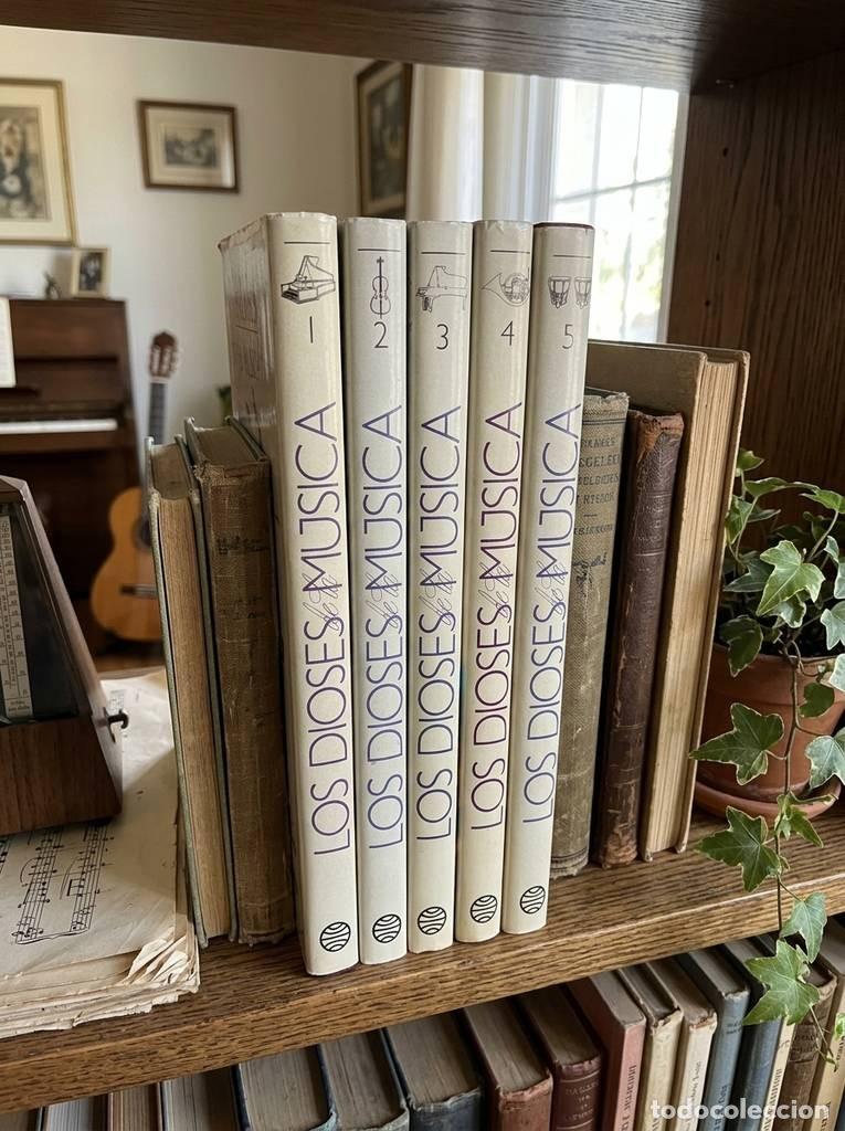 Libros de segunda mano: TOMOS LOS DIOSES DE LA M&Uacute;SICA