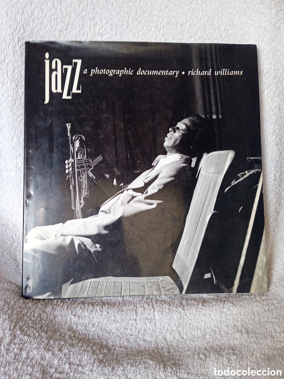 Libros de segunda mano: JAZZ. A photographic documentary. Richard Williams. GRAN FORMATO.