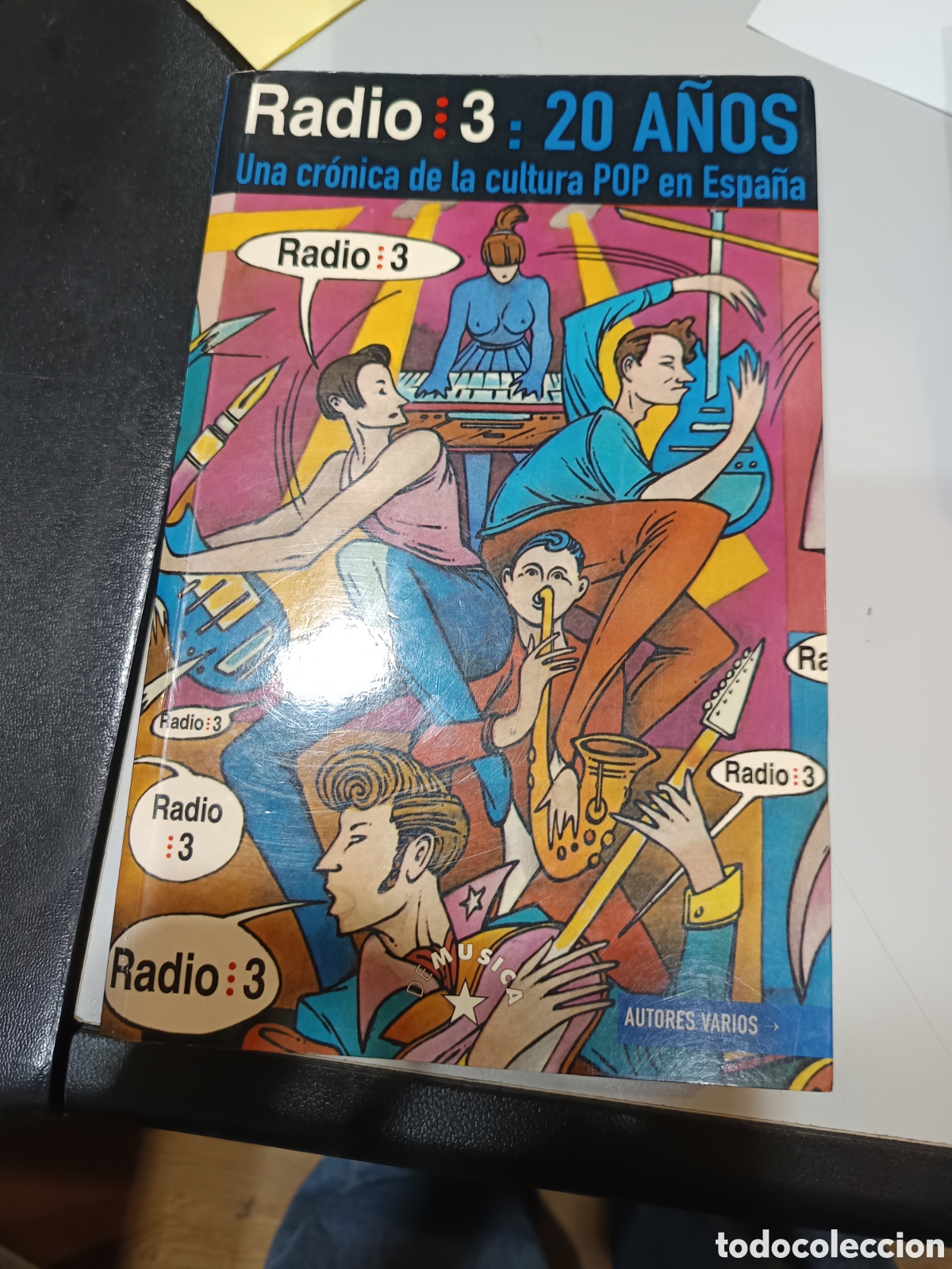 Libros de segunda mano: Radio: 3: 20 A&ntilde;os. Una cr&oacute;nica de la cultura pop en Espa&ntilde;a.
