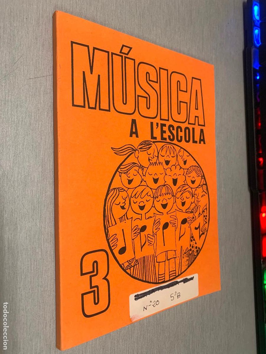 Libros de segunda mano: M&Uacute;SICA A L'ESCOLA 3 NIVEL / DIEGO RAM&Oacute;N I LLUCH / ALGEMES&Iacute; 1987