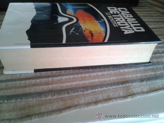 Libros de segunda mano: CABALLO DE TROYA (BENITEZ) - Foto 2