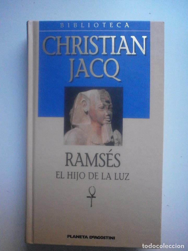 Libros de segunda mano: RAMSES. CHRISTIAN JACQ - Foto 1