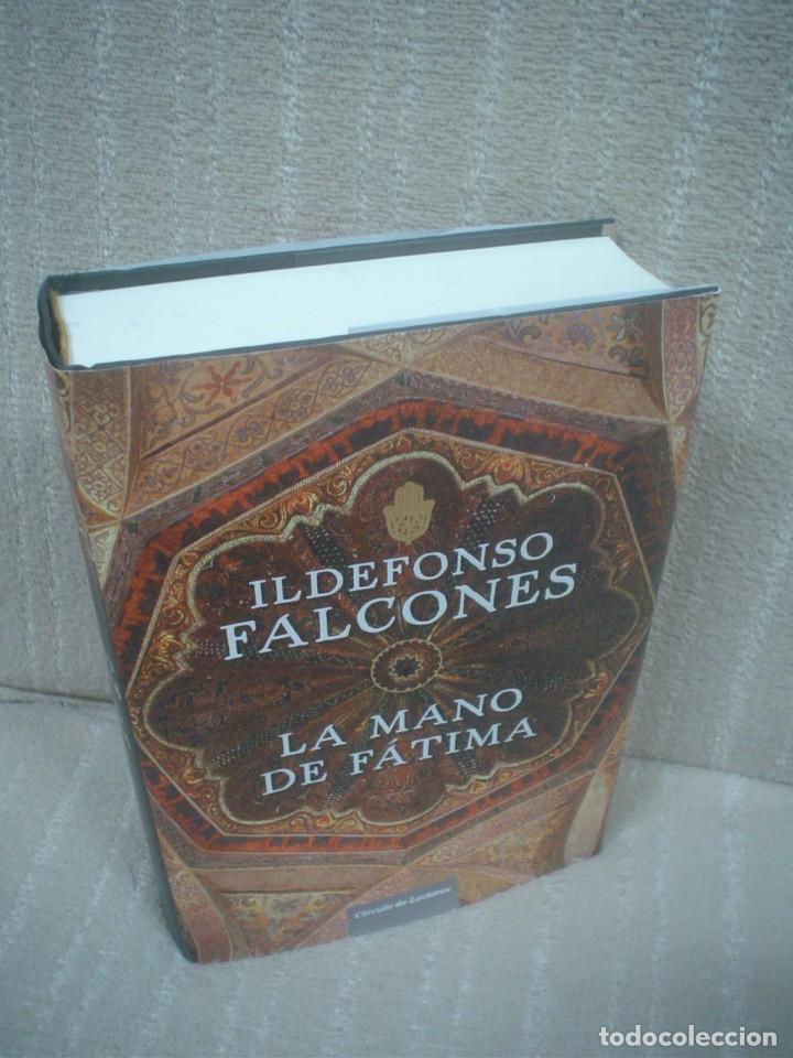 Libros de segunda mano: ILDEFONSO FALCONES: LA MANO DE F&Aacute;TIMA - Foto 1