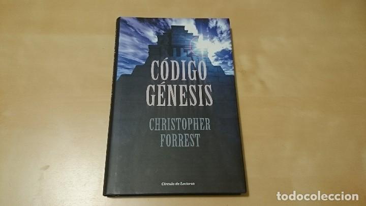 Libros de segunda mano: C&ograve;digo Genesis - Christopher Forrest - Foto 1