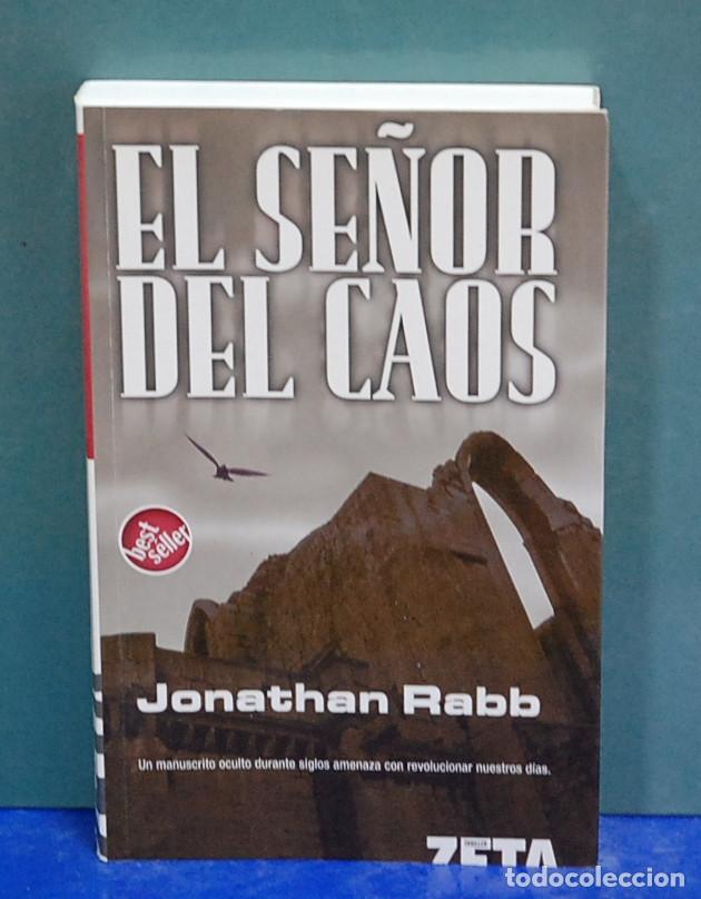 Libros de segunda mano: El se&ntilde;or del caos. Jonathan Rabb - Foto 1