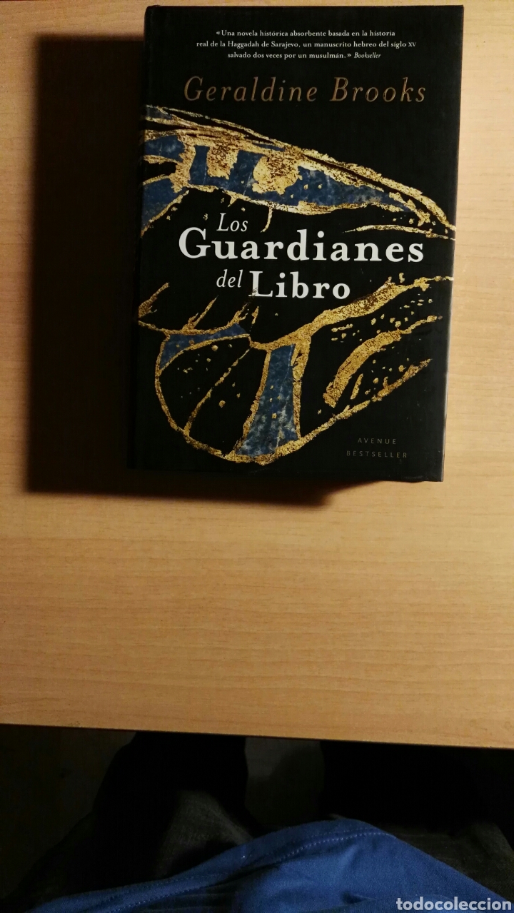 Libros de segunda mano: Los guardianes del libro - Foto 1