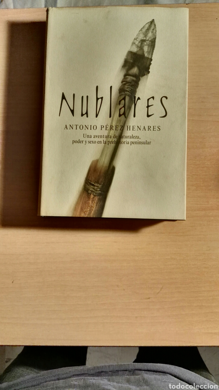 Libros de segunda mano: Nublares - Foto 1