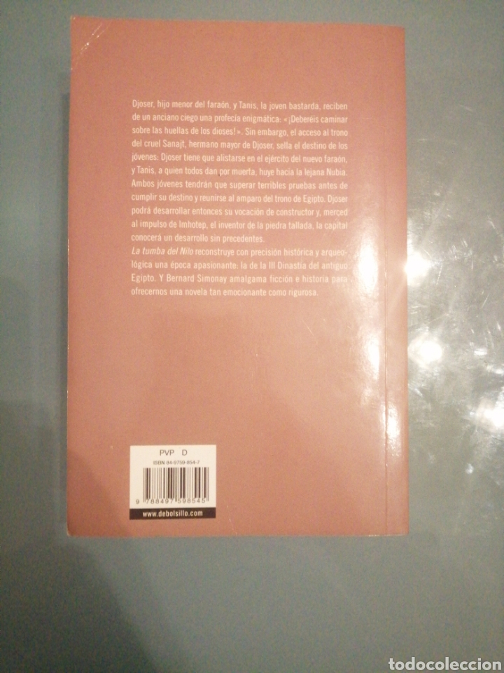 Libros de segunda mano: La tumba del Nilo - Foto 2