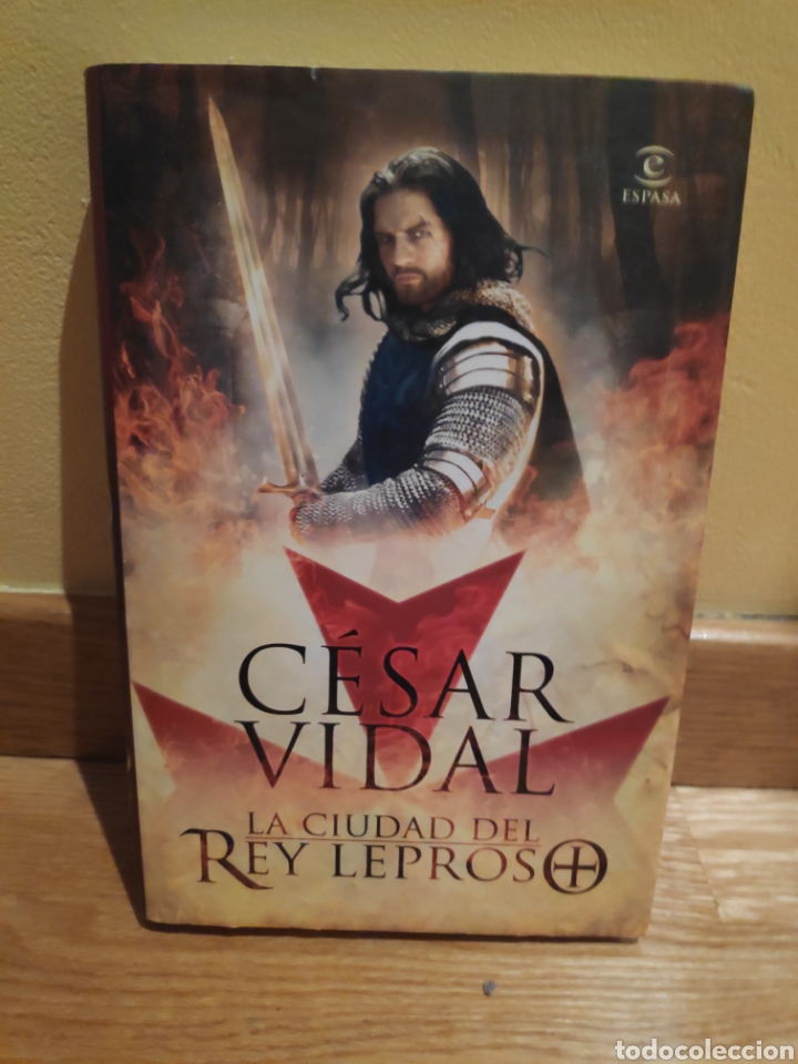Libros de segunda mano: C&eacute;sar Vidal la ciudad del rey leproso - Foto 1