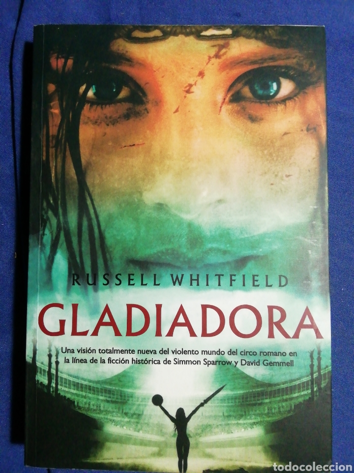 Libros de segunda mano: GLADIADORA. RUSELL WHITFIELD. IMPECABLE - Foto 1