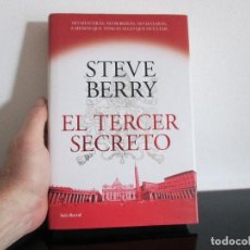 Libros de segunda mano: EL TERCER SECRETO STEVE BERRY. Lote 205302316