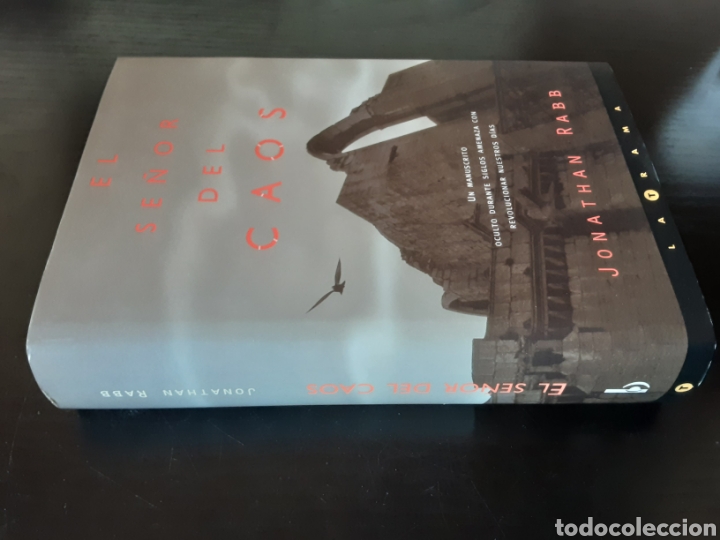 Libros de segunda mano: El se&ntilde;or del caos. Jonathan Rabb. - Foto 2