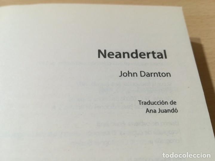 Libros de segunda mano: NEANDERTAL / JOHN DARNTON / BOOKET / E207 - Foto 5