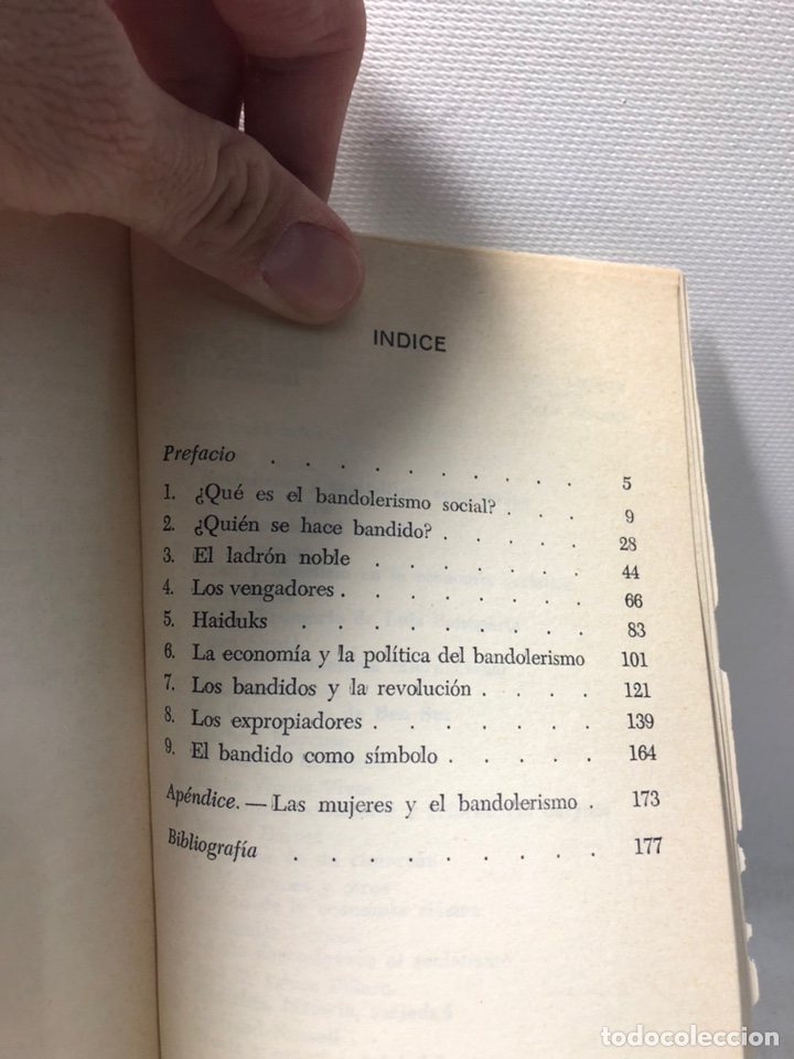 Libros de segunda mano: BANDIDOS - - E.J. HOBSBAWM - ARIEL - Foto 5