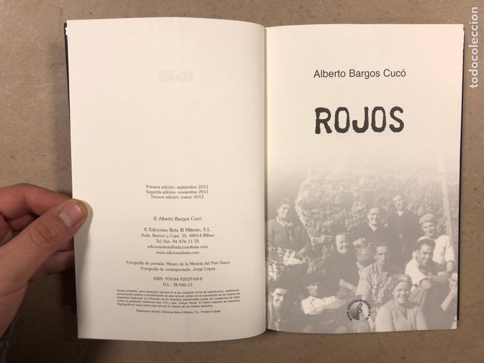 Libros de segunda mano: ROJOS. ALBERTO BARGOS CUC&Oacute;. EDICIONES BETA 2012. - Foto 2