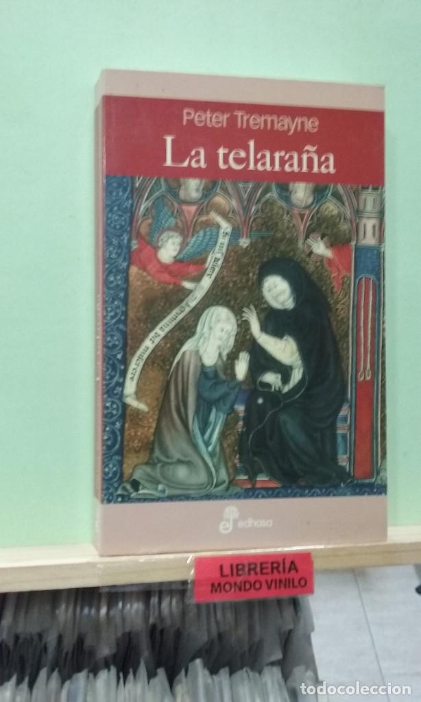 Libros de segunda mano: La telara&ntilde;a. Peter Tremayne - Foto 1