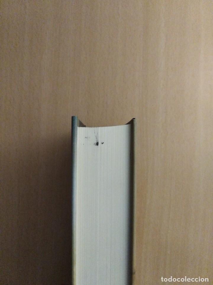 Libros de segunda mano: EL M&Eacute;DICO. Noah Gordon - Foto 3