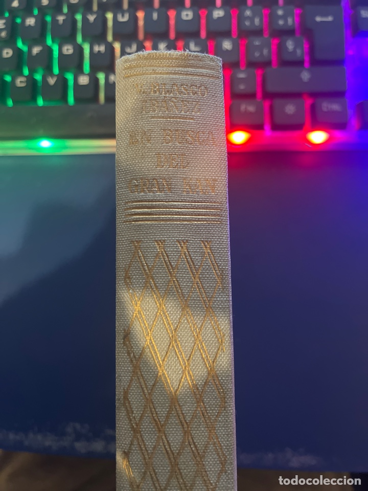 Second hand books: En busca del gran ca&ntilde;&oacute;n Crist&oacute;bal Col&oacute;n de Blasco Ib&aacute;&ntilde;ez
