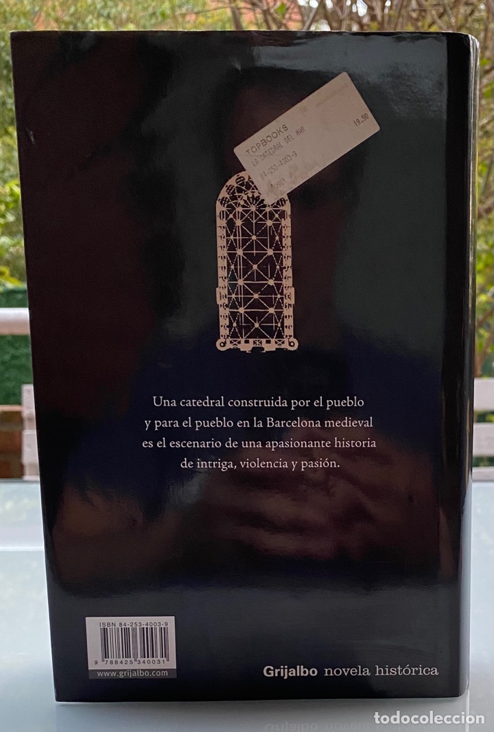 Libros de segunda mano: La catedral del mar. Ildefonso Falcones. - Foto 2