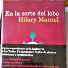 Libros de segunda mano: HILARY MANTEL - EN LA BOCA DEL LOBO. Lote 365807681