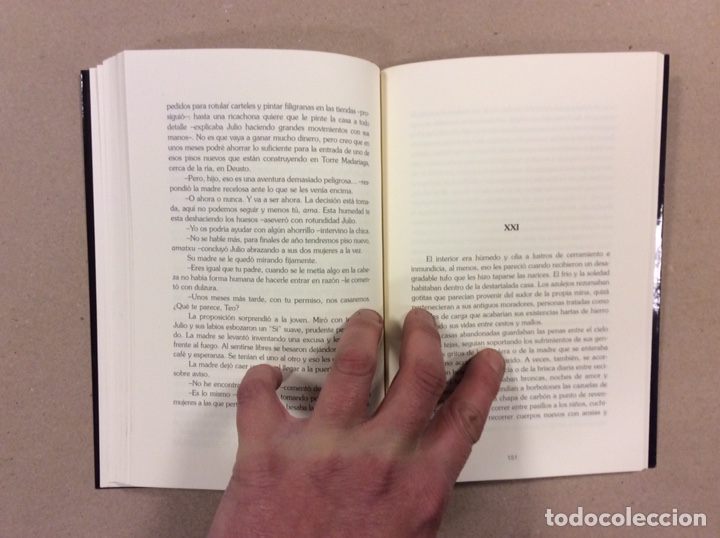 Libros de segunda mano: ROJOS. ALBERTO BARGOS CUC&Oacute;. EDICIONES BETA 2012 - Foto 5