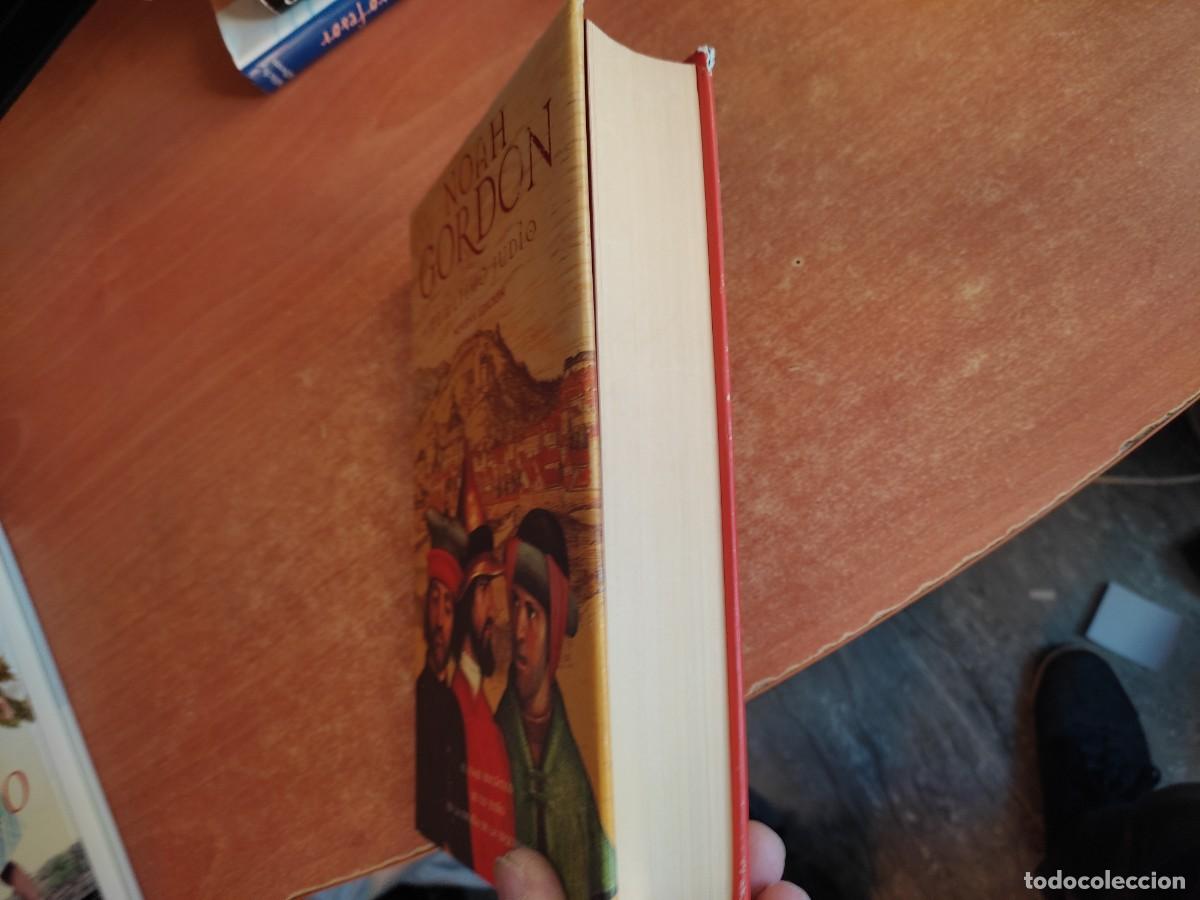 Libros de segunda mano: EL &Uacute;LTIMO JUD&Iacute;O Noah Gordon Ediciones B,S.A. 2000 - Foto 5
