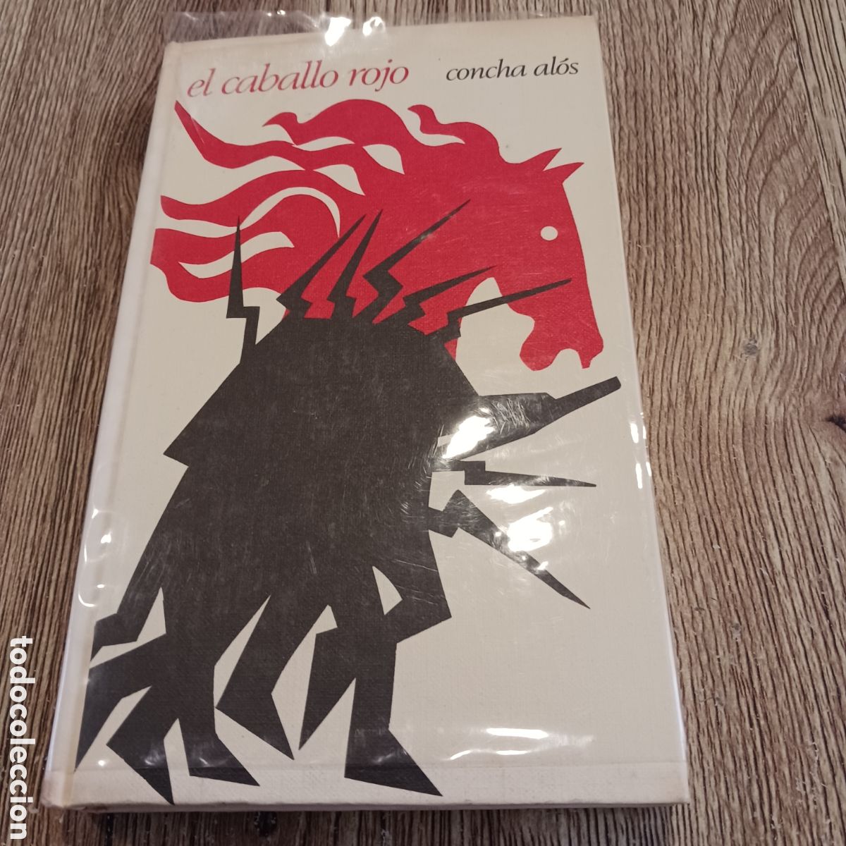 Libros de segunda mano: El caballo rojo de Concha Al&oacute;s - Foto 2
