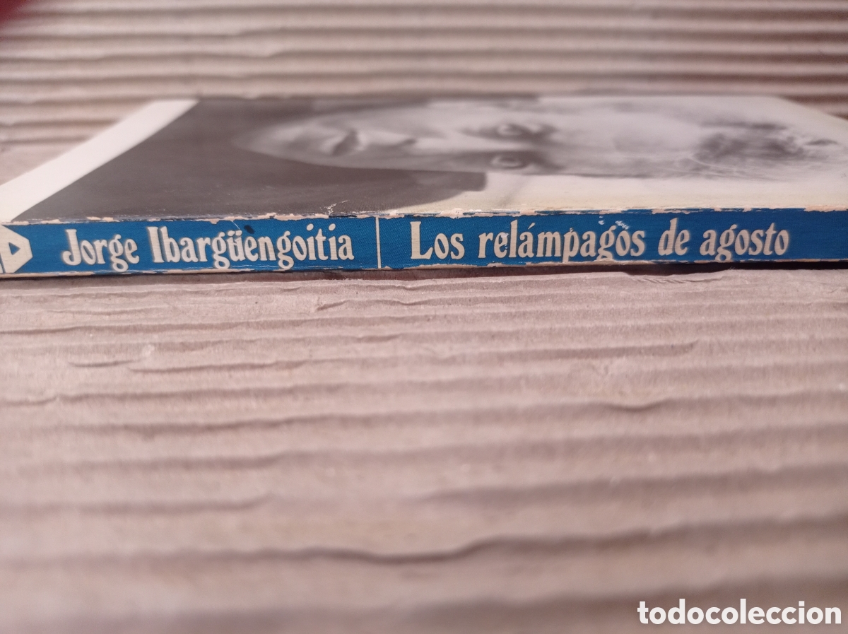 Libros de segunda mano: Los rel&aacute;mpagos de agosto - Foto 2