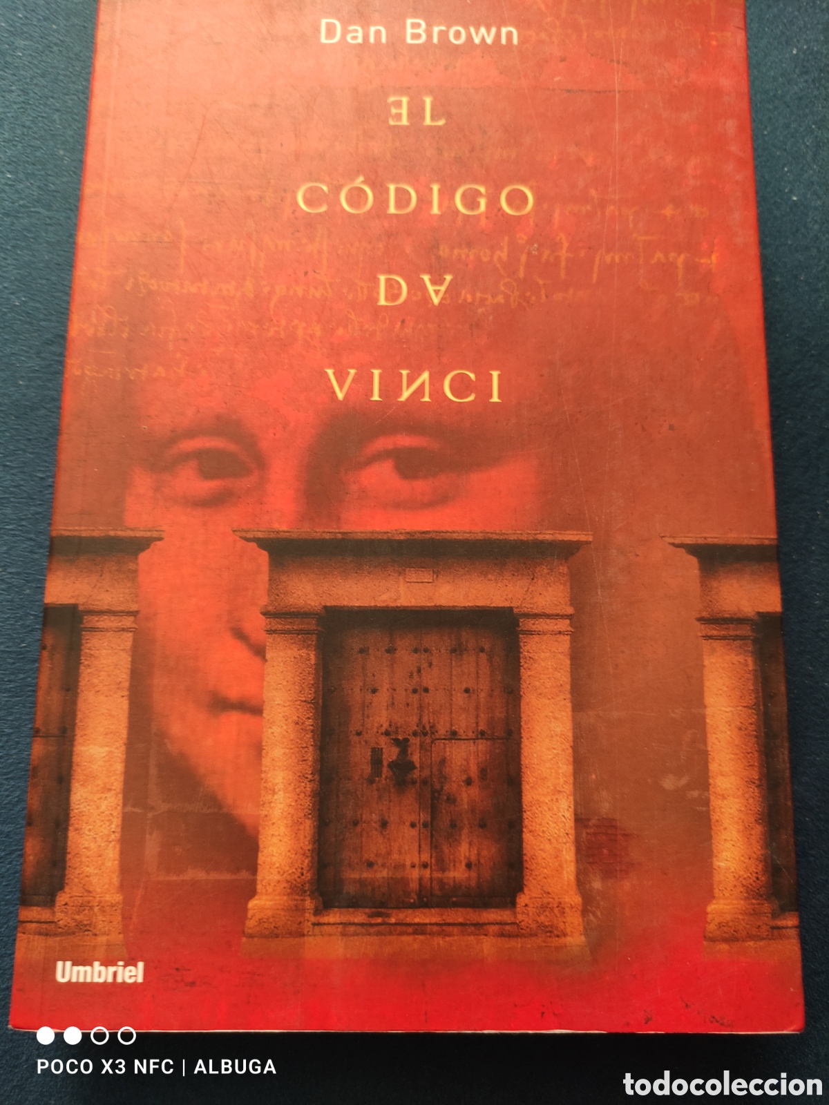 Libros de segunda mano: El c&oacute;digo da Vinci. Dan Brown. - Foto 1