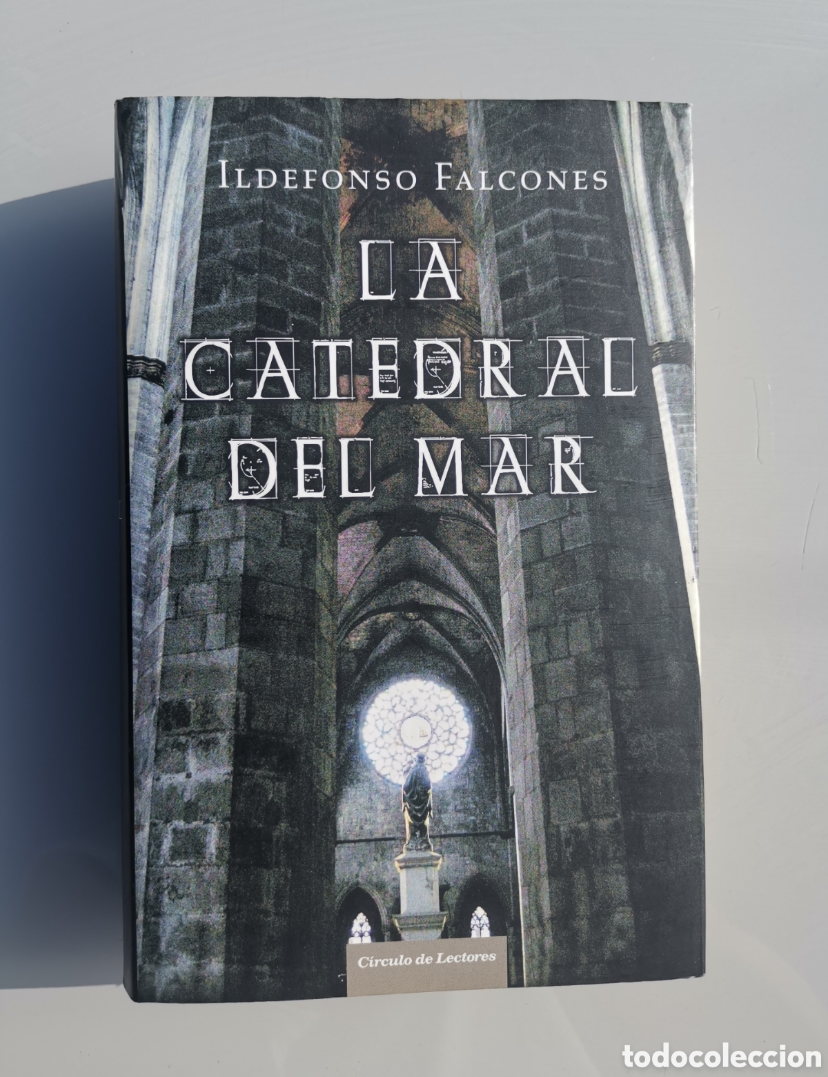 Gebrauchte B&uuml;cher: La Catedral del Mar m&aacute;s 4 postales y un folleto