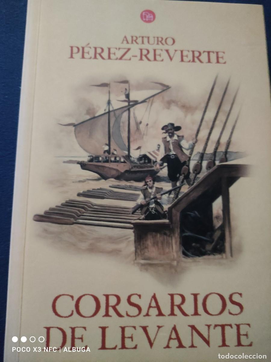 El capitán Alatriste (Las aventuras del Capitán Alatriste) (Spanish Edition)