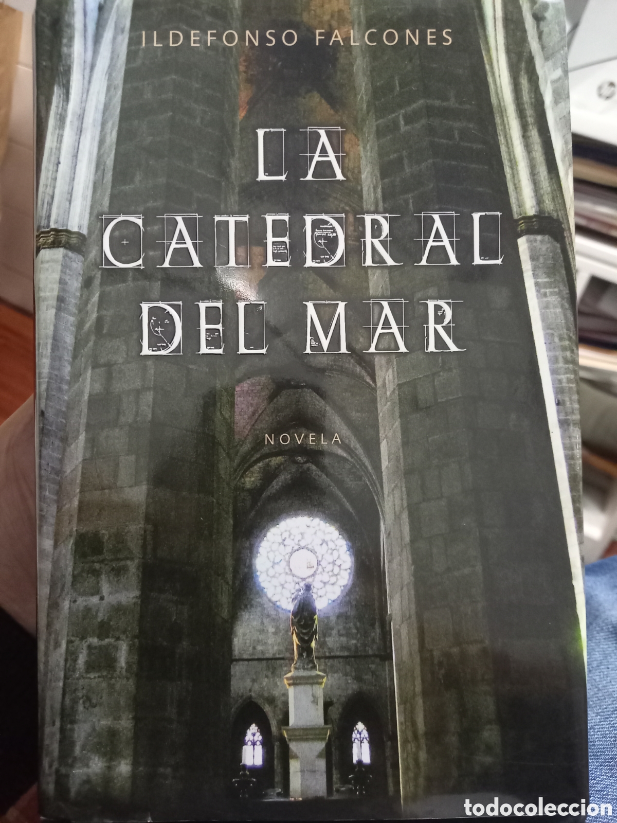 Gebrauchte B&uuml;cher: La catedral del mar. Indefenso Falcones.