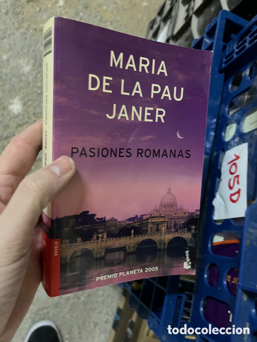 Second hand books: 105D MARIA DE LA PAU JANER PASIONES ROMANAS