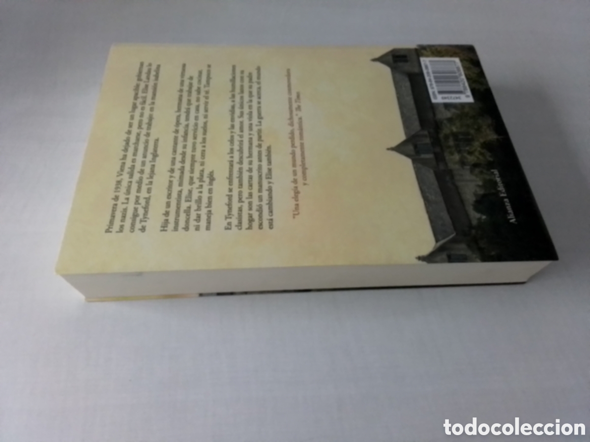 Libros de segunda mano: Libro Natasha Solomons - Foto 2