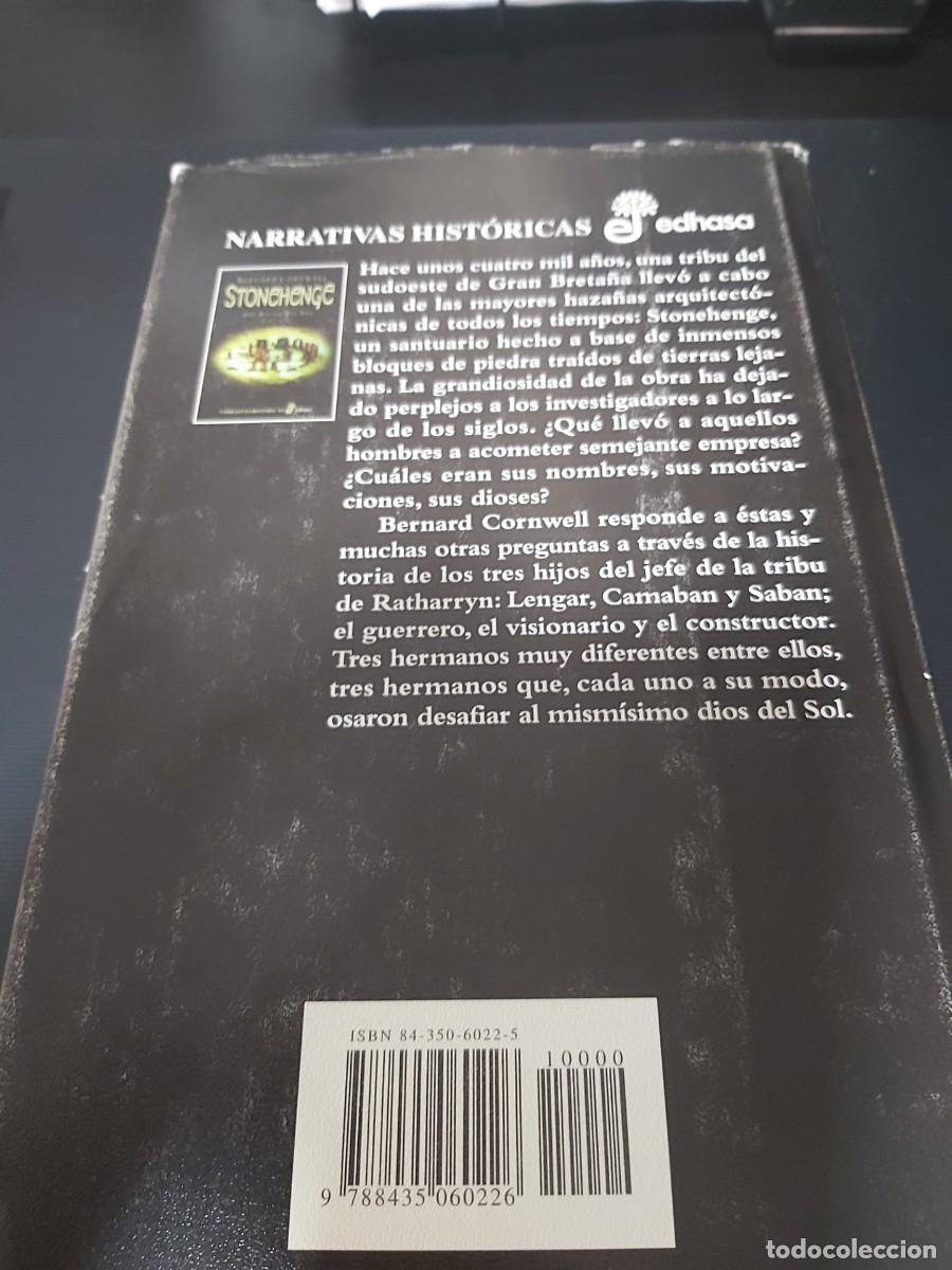 Libros de segunda mano: BERNARD CORNWELL: STONEHENGE - Foto 4
