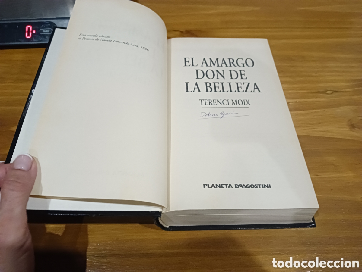 Libros de segunda mano: El amargo don de la belleza - Foto 2