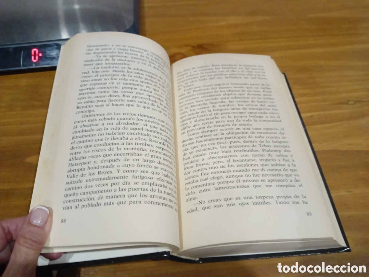 Libros de segunda mano: El amargo don de la belleza - Foto 3