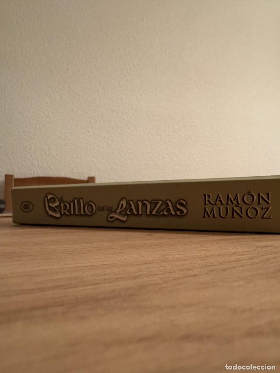 Libros de segunda mano: El brillo de las lanzas (Ram&oacute;n Mu&ntilde;oz) - Foto 2