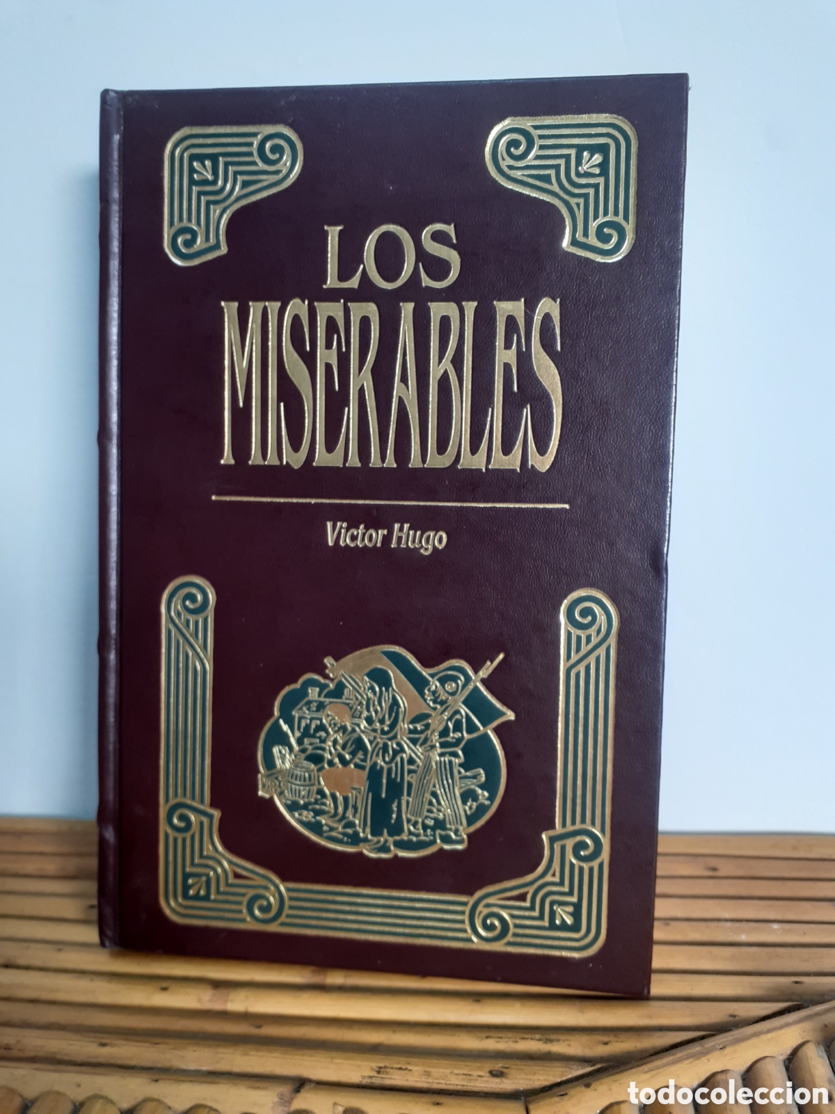 Libros de segunda mano: LOS MISERABLES - VICTOR HUGO - Foto 1