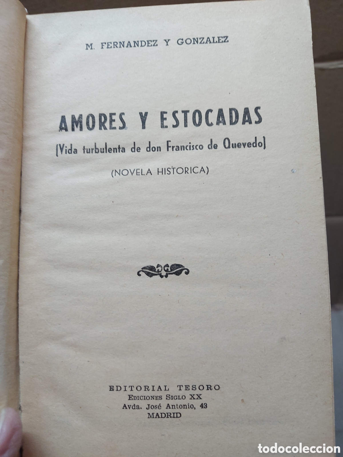 Libros de segunda mano: AMORES Y ESTOCADAS a&ntilde;o 1950 - Foto 2