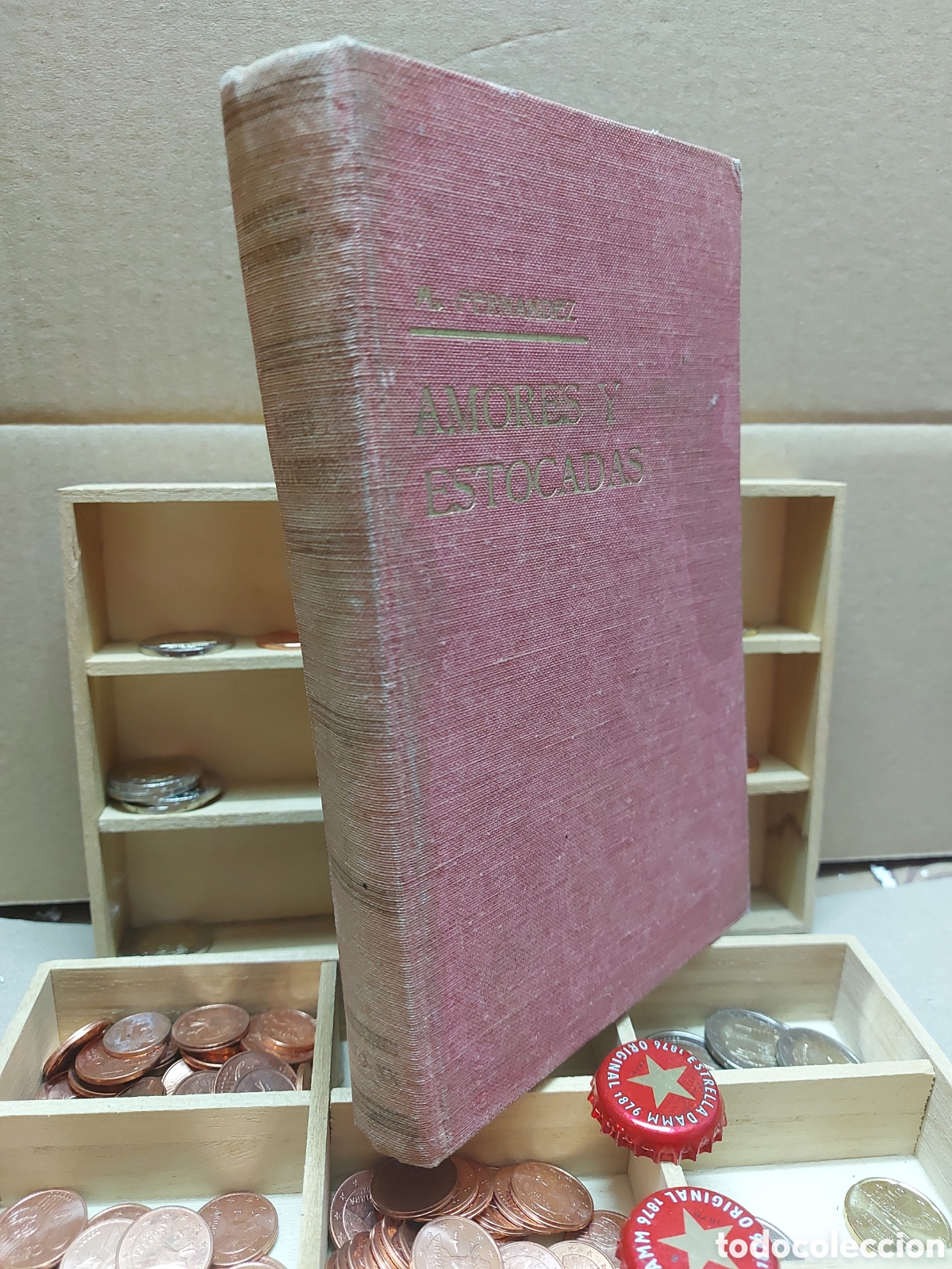 Libros de segunda mano: AMORES Y ESTOCADAS a&ntilde;o 1950 - Foto 1