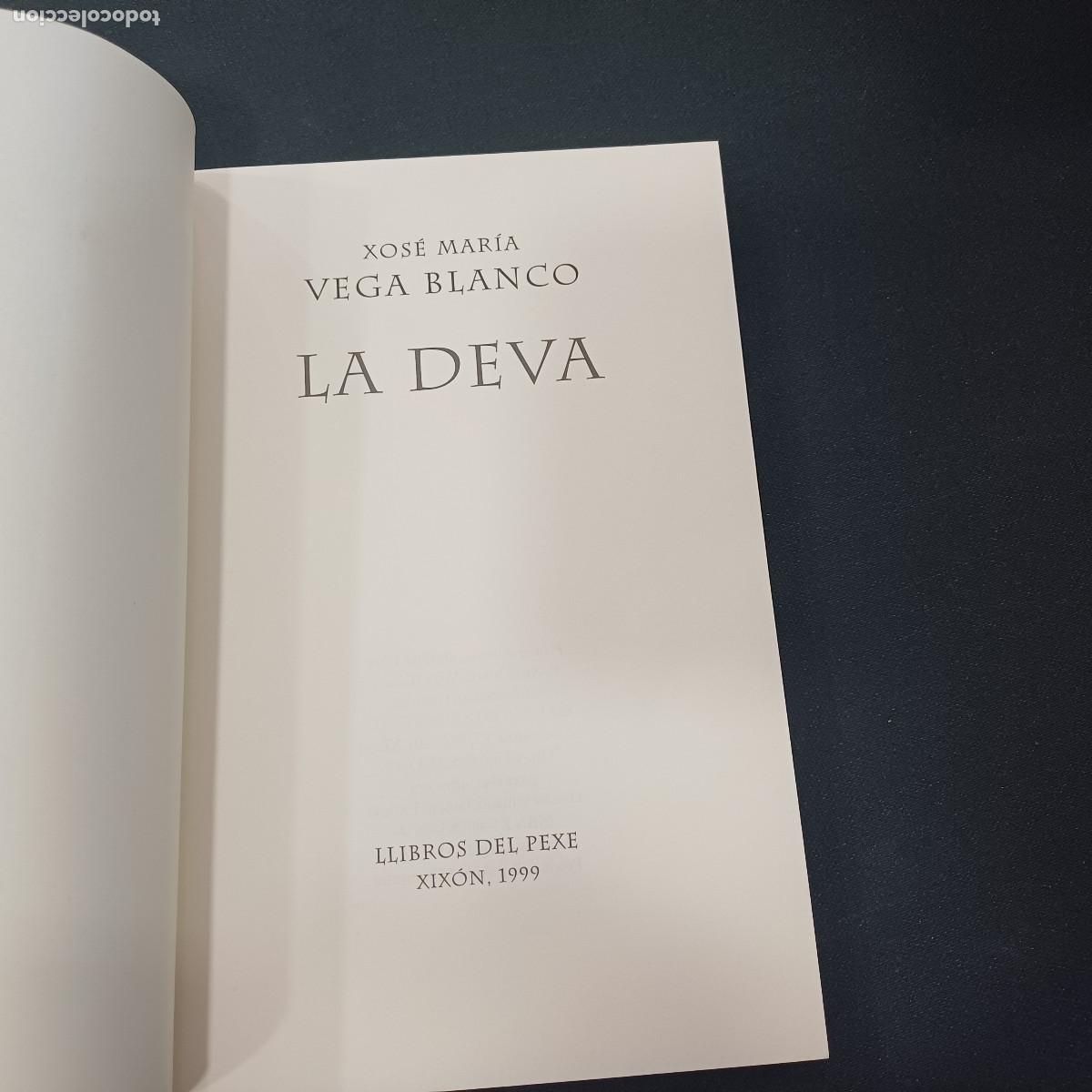 Libros de segunda mano: LA DEVA/XOSE MARIA VEGA/EN BABLE. - Foto 3