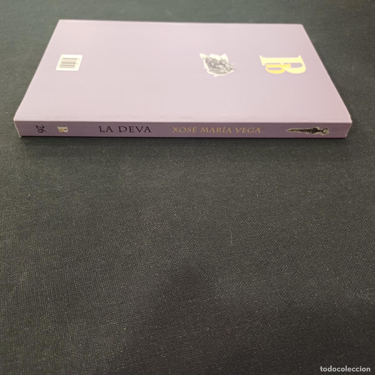Libros de segunda mano: LA DEVA/XOSE MARIA VEGA/EN BABLE. - Foto 5