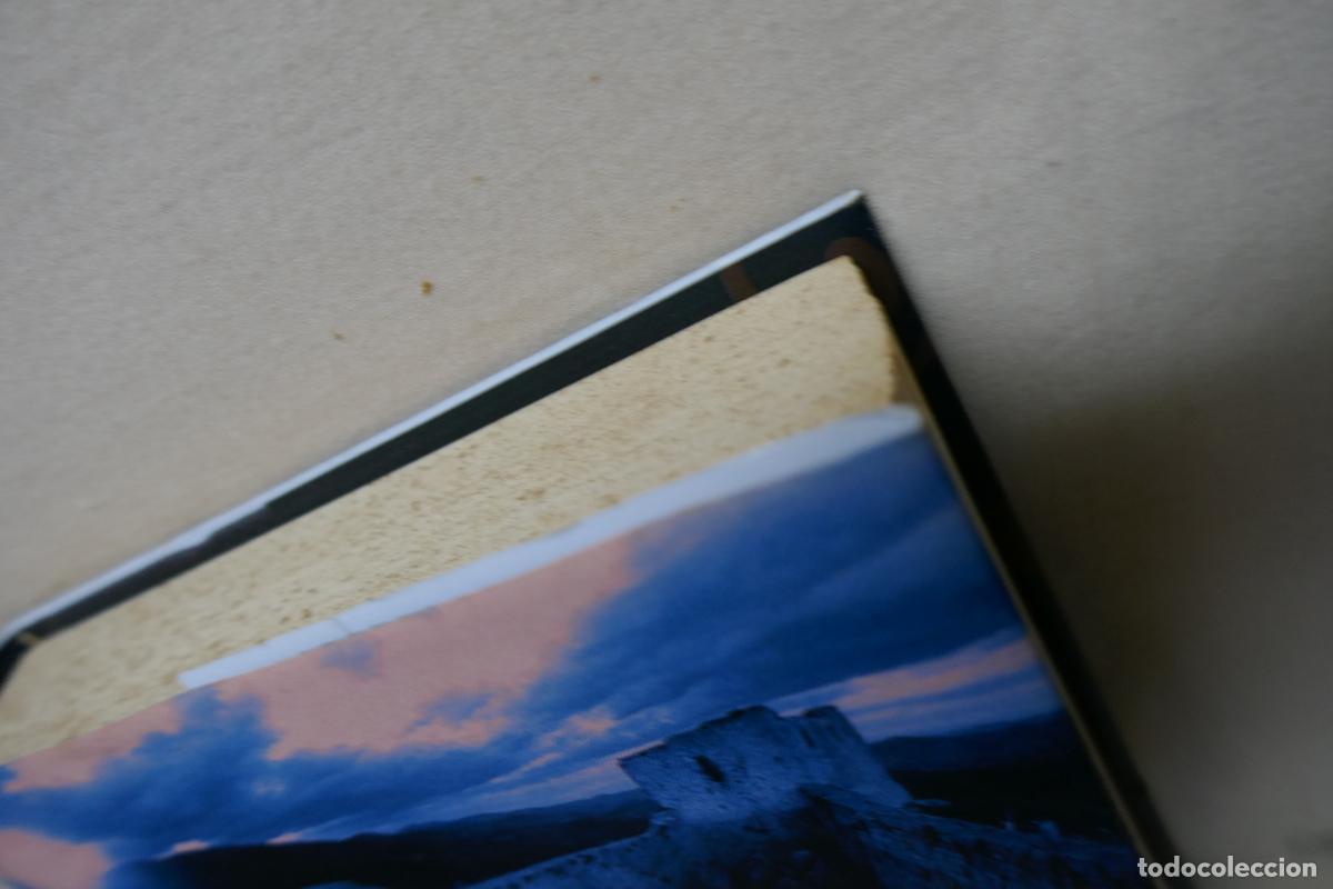 Libros de segunda mano: Jorge Molist - Los muros de Jeric&oacute; - C&iacute;rculo de Lectores - Foto 3