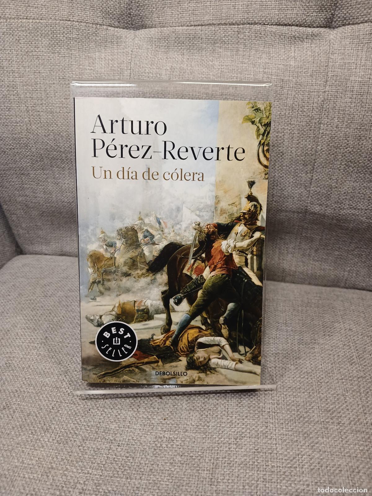 Libri di seconda mano: Un d&iacute;a de c&oacute;lera - Arturo P&eacute;rez-Reverte